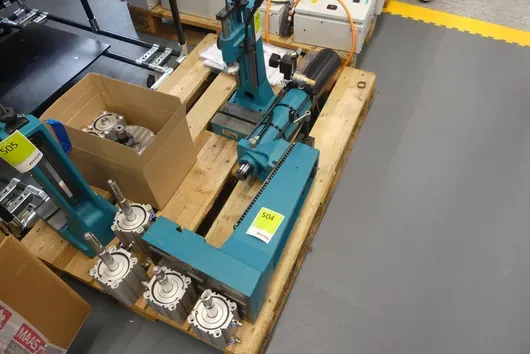 Prasa MÄDER DA 1300-60-100, 13 kN