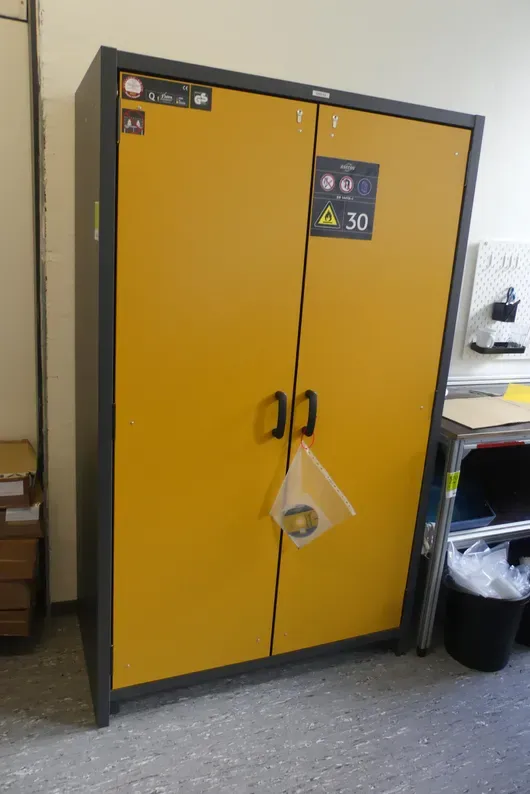 AECOS Gefahrstoffschrank Q30.195.116