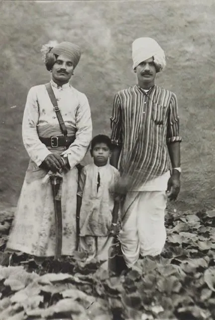 Dayal, Lala Deen – (1844 Sardhama - Bombay 1905) u.a