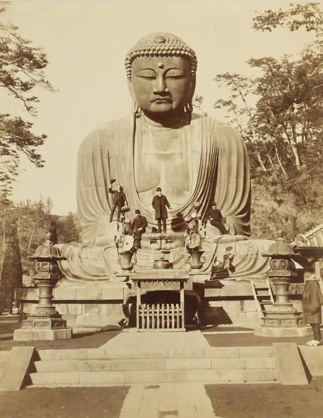 Japan. – 3 Photographien, um 1885