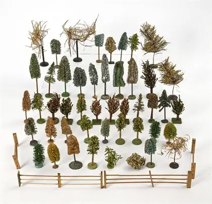 Boîte avec anciens arbres en luffa