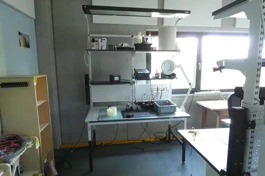 ESD-tafel met verlichting