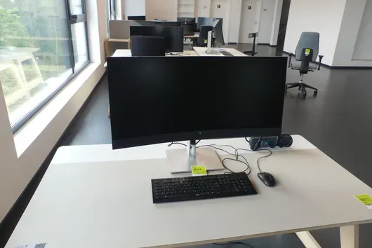 Technikset, 3-teilig