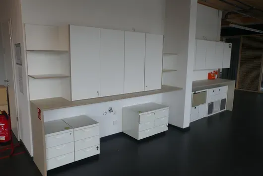 Rekelementen, wandgemonteerd