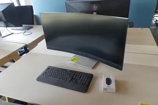 Technikset, 3-teilig