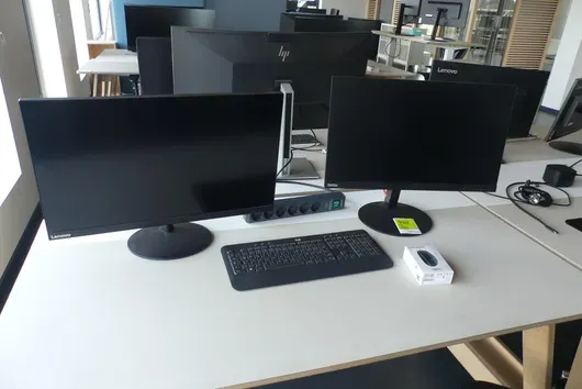 Technikset, 4-teilig
