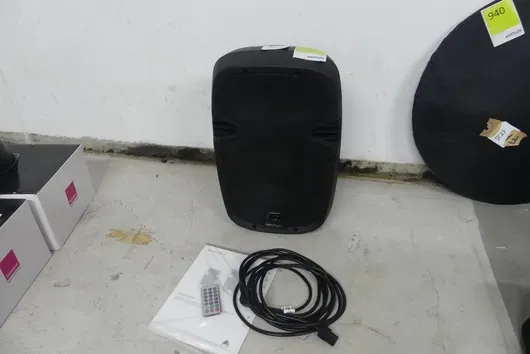 BEHRINGER PK110A luidspreker