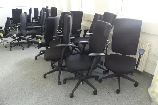 8x Bürostuhl