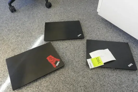 3x LENOVO ThinkPad E490, bez příslušenství