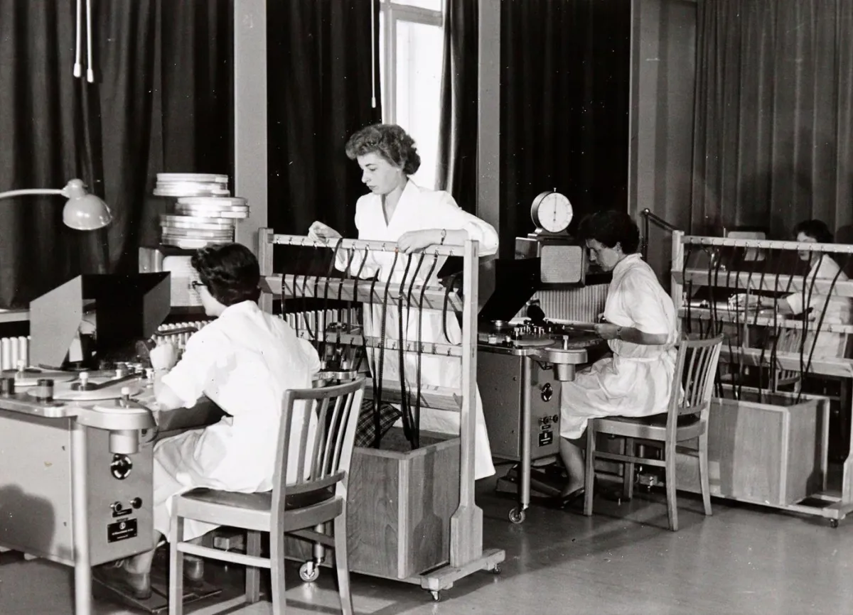 Kolekcja – 61 zdjęć prasowych Nordwestdeutscher Rundfunk (około 1955)