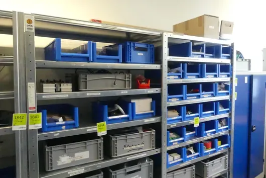 Étagère de stockage, 2 compartiments, sans contenu