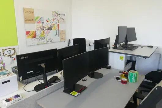 6x Moniteur LENOVO ThinkVision
