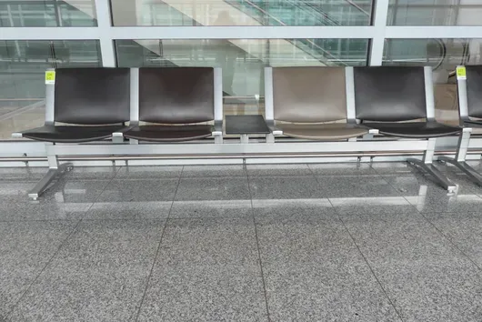 Banc d'aéroport Kusch&Co, 4 places