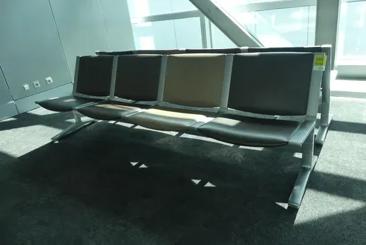 Kusch&Co banc d'aéroport, 2x 4 places