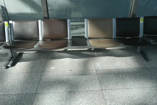 Banc d'aéroport Kusch&Co, 4 places