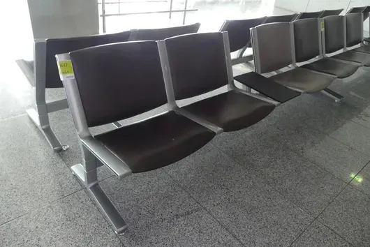 Banc d'aéroport Kusch&Co, 2x 4 places