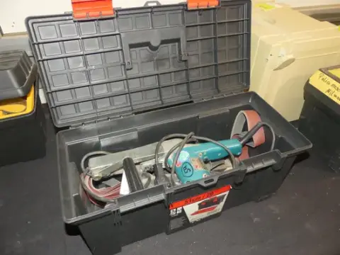 Makita elektrisk fil