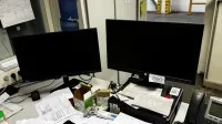 1 HP PC (without hard drive) with 2 widescreen TFT monitors HP / Samsung - pickup after approval