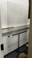 1 spatwand, verrijdbaar