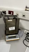 1 laboratoriumbalans Sartorius AC210S