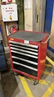 1 辆 Würth 工具车