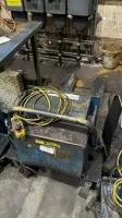 2 dispositifs de levage/basculement de cuves