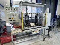 1 banc d'essai pour fermeture voru (machine spéciale)