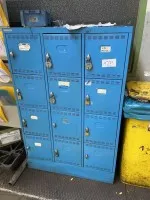 1 Schließfachschrank, 12-fach