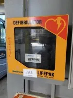 1 defibrillator Medtronic Lifepack