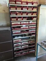 1 legbordstelling met sorteerbakken