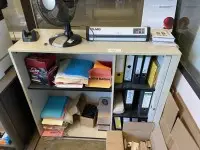 1 armoire à rideaux latéraux pour dossiers
