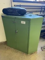 1 metal tool cabinet, low