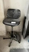 1 otočná pracovní židle