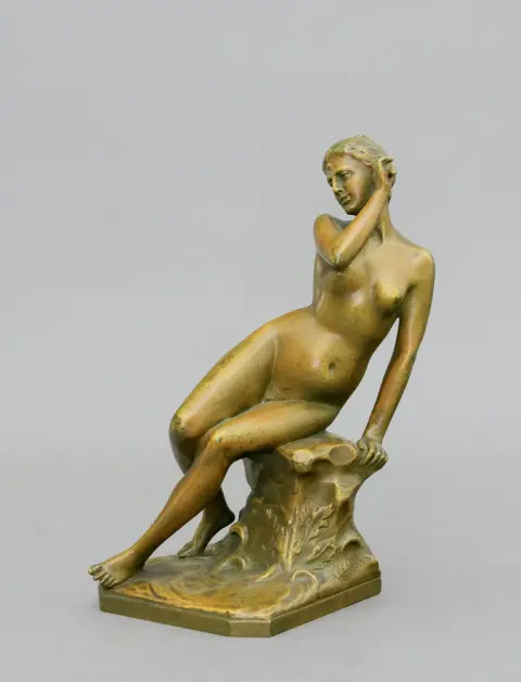 Péchiné, Antide Marie (1855 Langres, France - 1929) – Nymphe aux coquillages