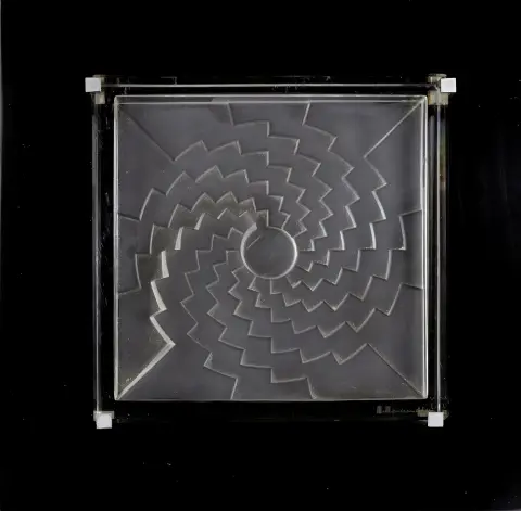 Objet, Rosenthal, Selb, séries artistiques limitées, objet annuel en verre 1986 "Foro Geometrico". Dessin Marcello Morandini (1940 Mantoue).…