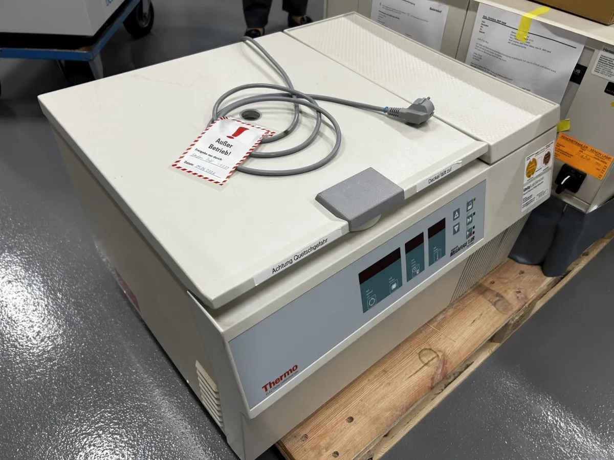 Centrifugeuse réfrigérée Thermo Megafuge 1.0R
