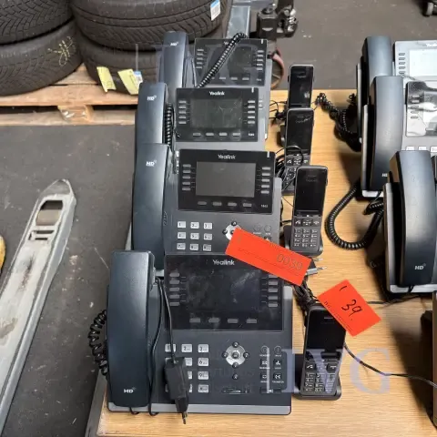 Sada systémových telefonů YEALINK