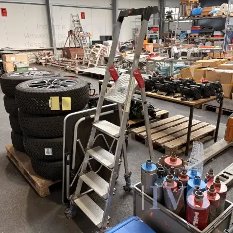 Aluminium stepladder HAILO