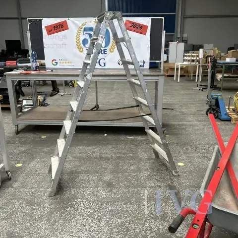 Alu-Stehleiter BRENNENSTUHL