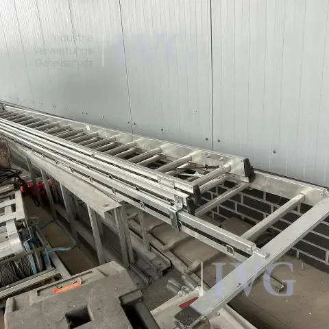 Alu-Ausschiebeleiter ALU-PRO