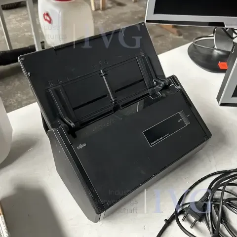 Scanner de documents FUJITSU ScanSnap IX 500