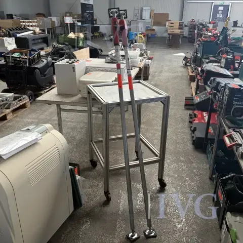 BESSEY STE 300 supports