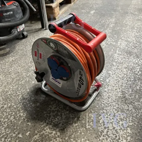 Cable reel (orange)