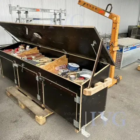 Bedrijfsvoertuig stellinginrichting EIGENBAU
