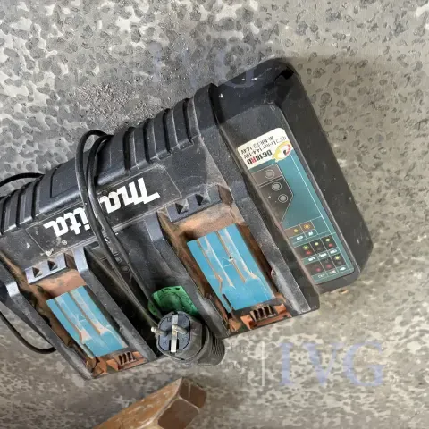 Ładowarka akumulatorowa MAKITA DC18RD