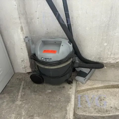Průmyslový vysavač NILFISK GD 111