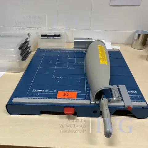 Papiersnijmachine DAHLE 868