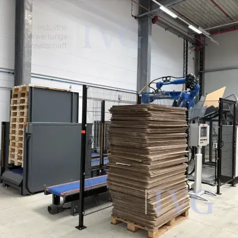 Robotic depalletizing cell THULL
