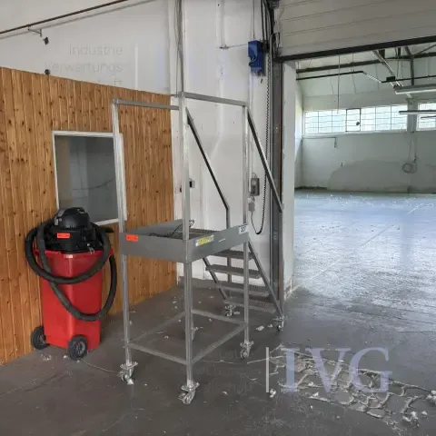 Mobile platform ladder ZARGES
