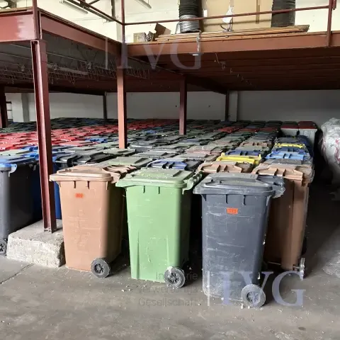 Lot de poubelles